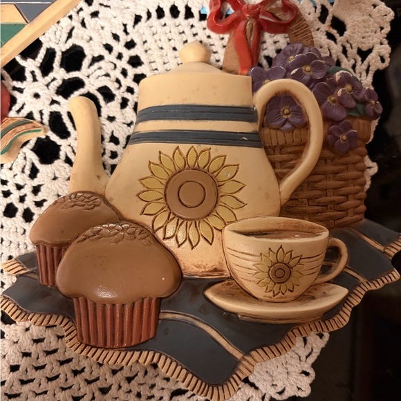 Sunflower Kitchen Decor Set - Picture 2 of 5